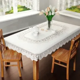 elegancki-obrus-zakardowy-bialy-wzorzysty-zakard-rigiel-140x180cm