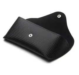etui-eleganckie-na-okulary-na-zatrzask-czern-karbon-et10