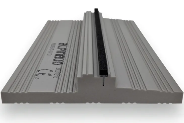 cieply-parapet-dwustronny-xps-termo-eko-sun-7-stan-nowy-dlugosc-120-cm