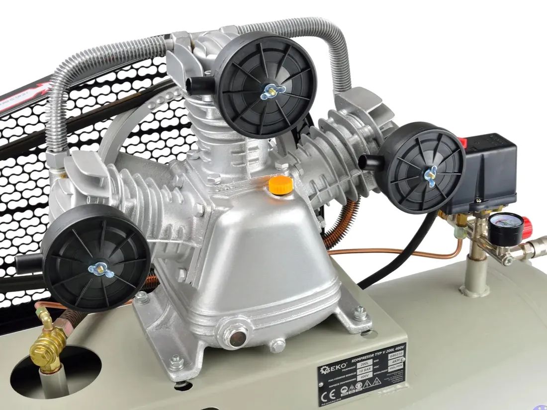 kompresor-typ-v-200l-400v-1