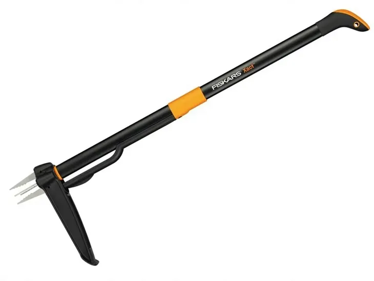 fiskars-wyrywacz-do-chwastow-xact-dlugosc-narzedzia-100-cm