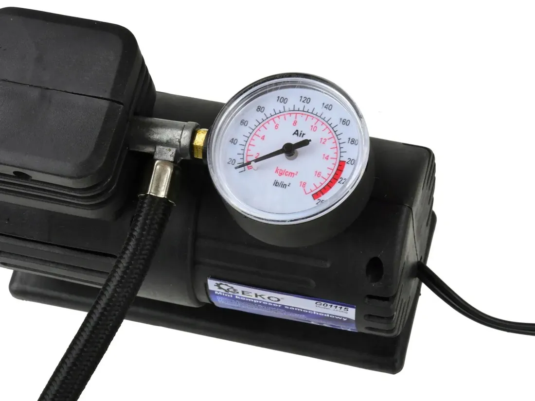 geko-kompresor-samochodowy-mini-12v-g01115