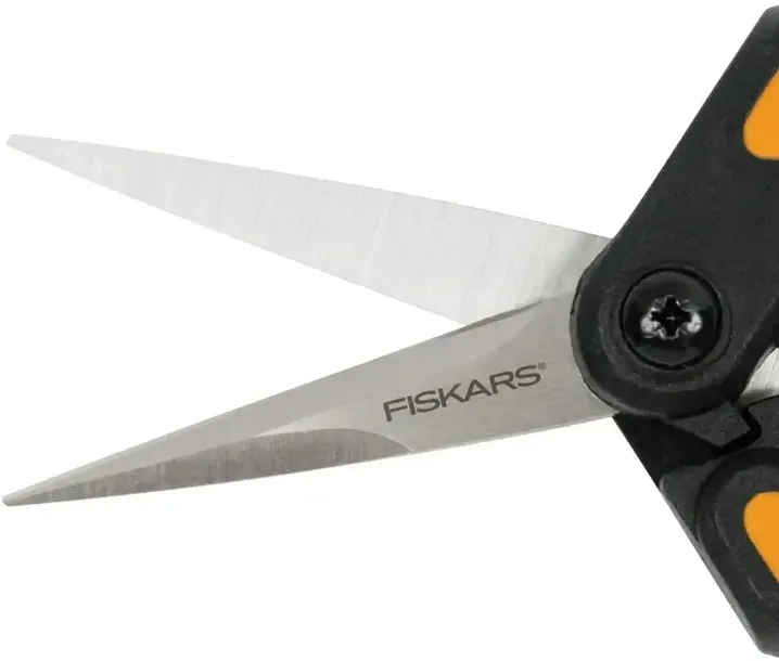 fiskars-nozyczki-sp13-solid-fs1051600-stan-nowy-zasilanie-reczne