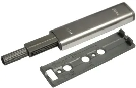 odbojnik-meblowy-do-frontow-drzwiczek-k-push-titus-z-gumka-plytka-czarny