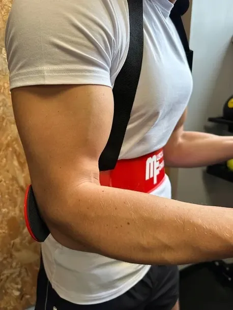arm-blaster-przyrzad-do-cwiczen-bicepsa-waga-obciaznika-1-kg