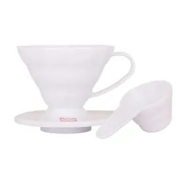 hario-dripper-plastikowy-v60-01-bialy-vd-01r