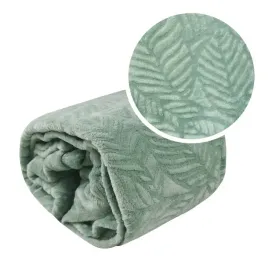 koc-gruby-na-prezent-tloczony-wzor-narzuta-pled-paloma-200x220-pistacjowy