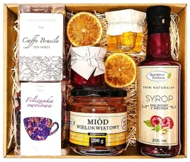 kosz-prezentowy-prezent-upominek-kawa-herbata-syrop-na-urodziny-imieniny