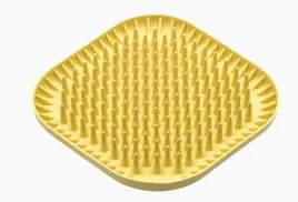 fiboo-miska-mata-spowalniajaca-dla-psa-zolty-spiky-19x19-cm