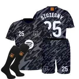 szczesny-barcelona-szary-komplet-koszulka-spodenki-getry-rozmiar-116