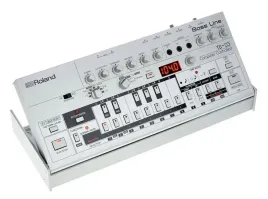 roland-tb-03-boutique-modul-brzmieniowy