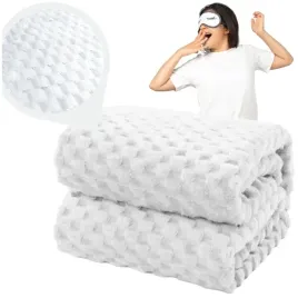 biala-narzuta-na-lozko-koc-wytlaczany-w-kwadraty-pled-200x220-cm-walentynki