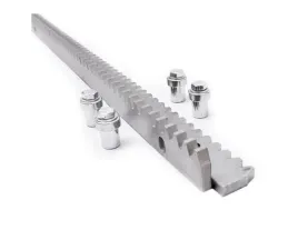 listwa-zebata-stalowa-do-napedu-bramy-1m-tuleje