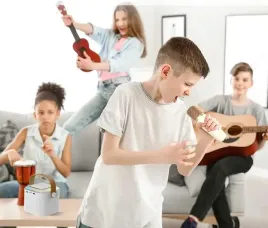 bezprzewodowy-mini-maszyna-do-karaoke-glosnik-bluetooth-z-2-mikrofon