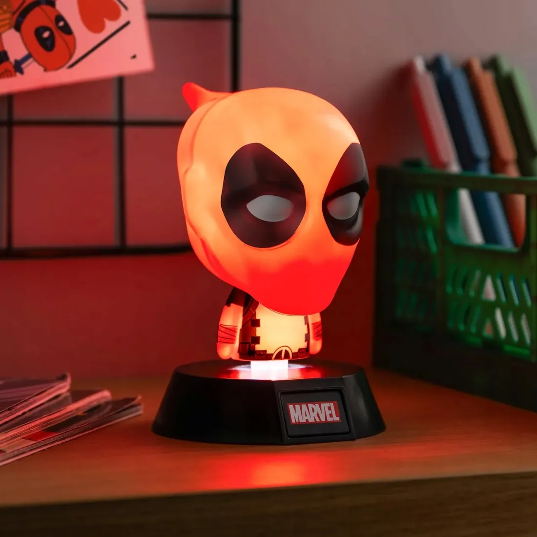 lampka-marvel-icons-deadpool-light-10-cm