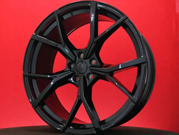 felgi-18-5x112-cupra-born-leon-odsadzenie-et-45