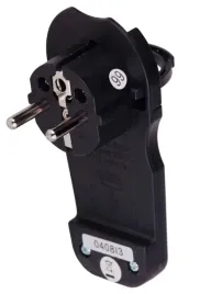 wtyczka-plaska-z-uchwytem-czarna-7mm-2p-z-16-a-3500w-z-uziemieniem