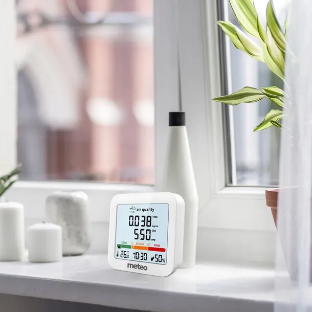 stacja-pogodowa-meteo-sp88a-cechy-dodatkowe-kolorowy-wyswietlacz