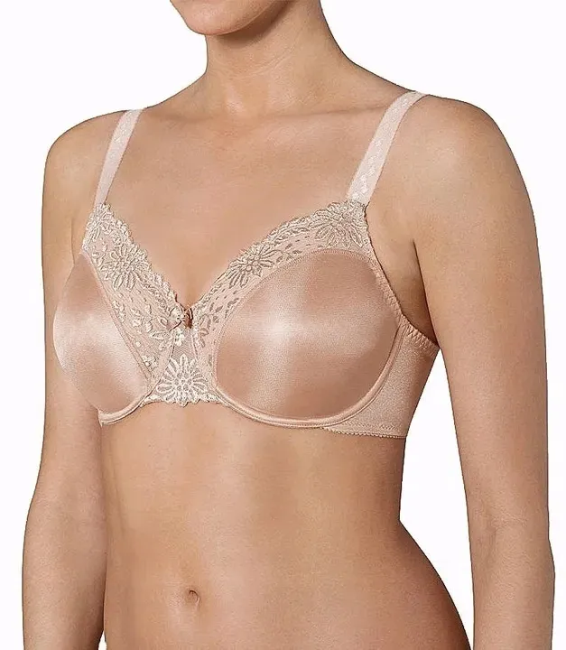 biustonosz-minimizer-triumph-ladyform-soft-w-x-75g