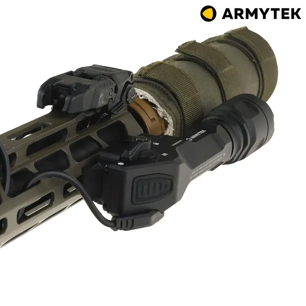 latarka-armytek-parma-c2ir-pro-cechy-dodatkowe-klips-do-mocowania-koronka-na-glowicy-kurzoodpornosc-o-ring-powloka-antyrefleksyjna-uchwyt-wodoodpornosc-wstrzasoodpornosc