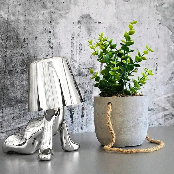 lampka-nocna-silver-man-wzor-e-stan-nowy
