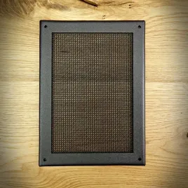 kratka-wentylacyjna-siatka-drobna-170x230-czarna