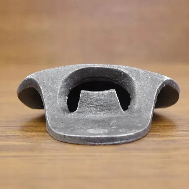 otwieracz-do-butelek-scienny-goodwood-stan-nowy-marka-rustykalne-uchwyty