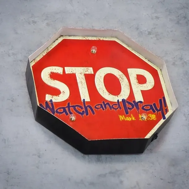 swiecaca-ozdoba-3d-retro-stop-wysokosc-produktu-1-cm