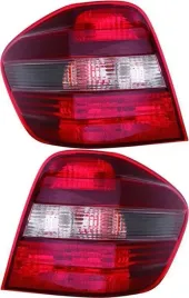 lampy-tyl-tylne-mercedes-ml-w164-kpl-depo