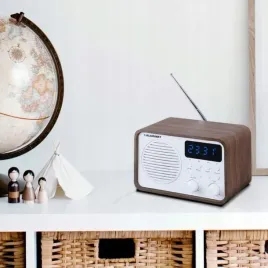radio-sieciowo-bateryjne-fm-blaupunkt-pp7bt
