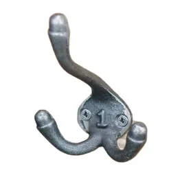 hak-wieszakowy-numeryczny-potrojny-1-natural