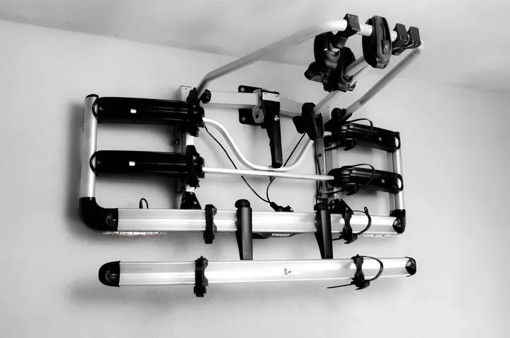 wieszak-do-platform-rowerowych-scienny-kula-pelna-toczona-cnc