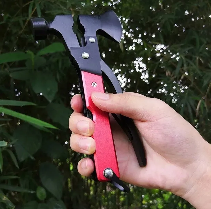 narzedzie-wielofunkcyjne-survival-multitool-17w1