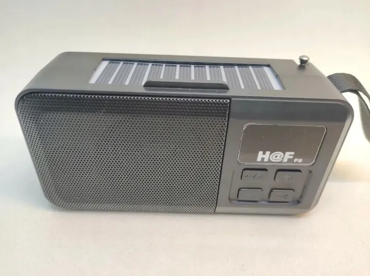 radio-glosnik-bluetooth-solar-usb-karta-tf-kolor-czarny