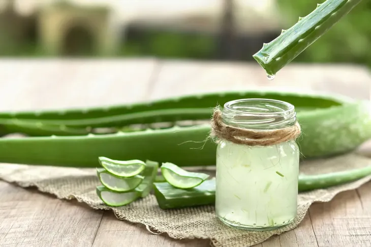 sok-aloes-100percent-500ml-waga-z-opakowaniem-0-55-kg