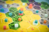 gra-planszowa-lucrum-games-kryptyda-stan-nowy-szerokosc-produktu-19-cm