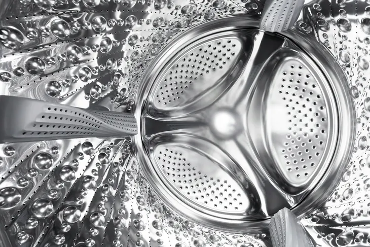 pralka-czarna-1400-obr-min-12-kg-64cm-para-aplikacja-wi-fi-ai-super-wash-pojemnosc-bebna-76-l