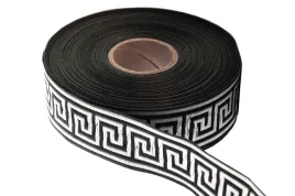 tasma-ozdobna-tkana-zakardowa-czarna-wys-32-cm-cena-za-2-mb