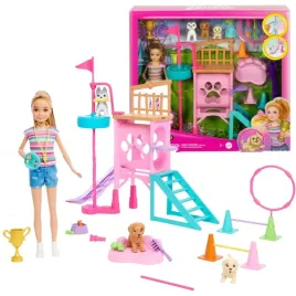 barbie-zestaw-filmowy-plac-zabaw-dla-pieskow-lalka-stacie-3-figurki-pieskow