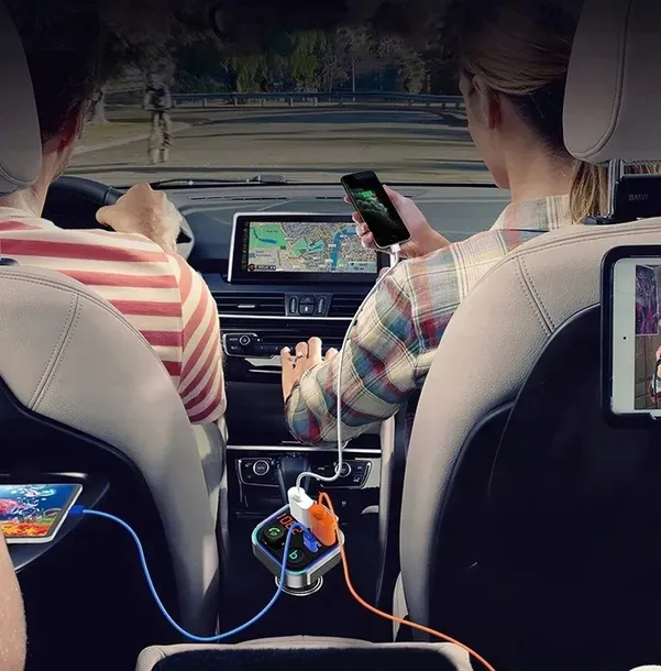 transmiter-fm-bluetooth-szybka-ladowarka-do-auta-marka-ltc