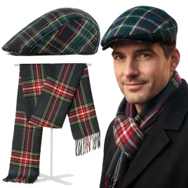 kaszkiet-meski-i-szalik-w-szkocka-krate-stylowy-komplet-idealny-na-swieta