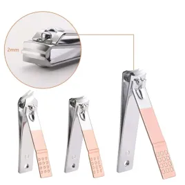 zestaw-do-manicure-paznokci-obcinaczki-cazki-akcesoria-do-pielegnacji-etui