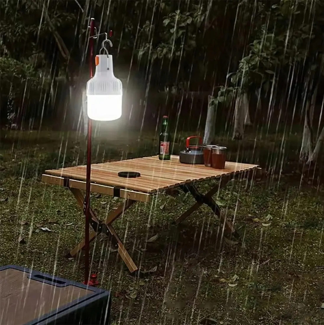 zd13b-wiszaca-lampka-led-usb