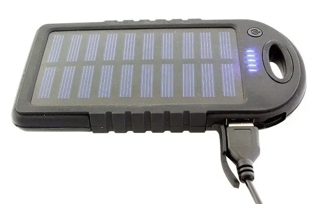 us14-ladowarka-solarna-powerbank-5000mah-szerokosc-produktu-8-cm