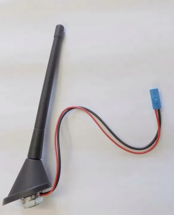 antena-sam-dachowa-aktywna-opel