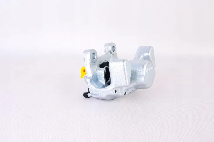 zacisk-tyl-prawy-opel-omega-b-waga-z-opakowaniem-3-kg