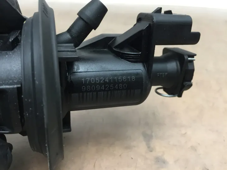 pompa-sprzegla-jumpy-partner-iii-9809425480-wersja-europejska