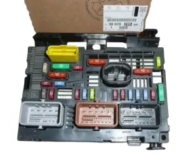 modul-bsm-skrzynka-bezpiecznikow-c4-picasso-c6-p-407-9807028580