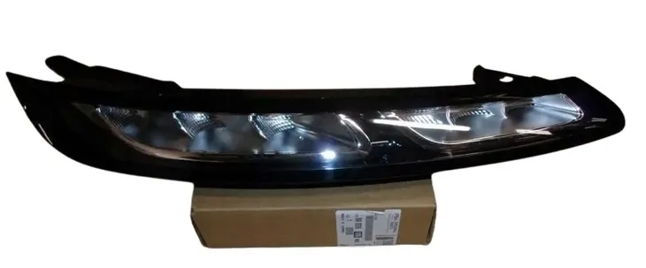 ŚWIATŁO DZIENNE LED C4 CACTUS PRAWE PRZÓD 9800910680