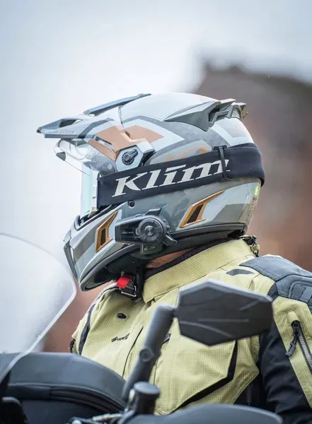 interkom-sena-10c-evo-bluetooth-z-kamera-4k-maksymalny-zasieg-1600-m